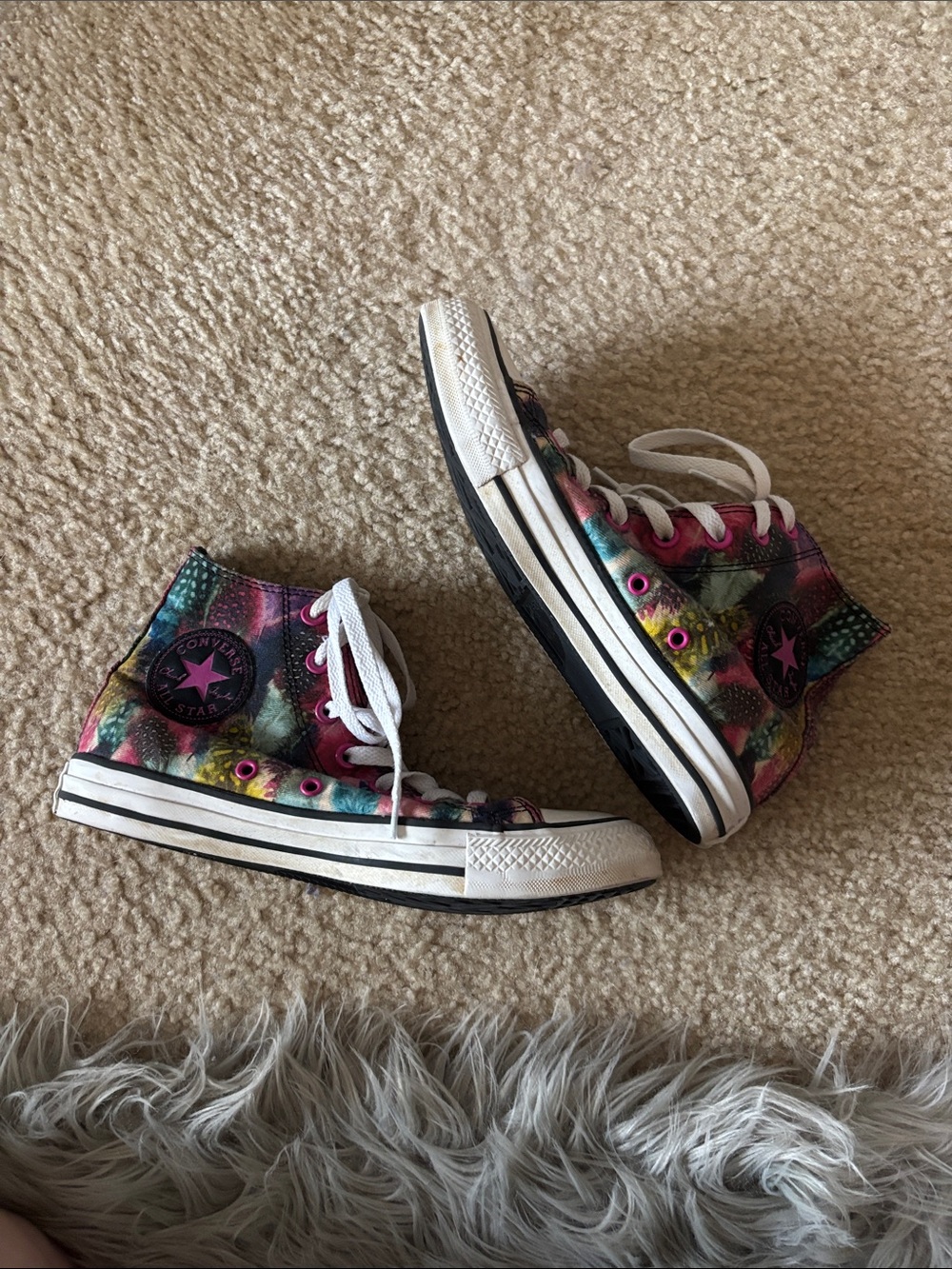 Pink printed converse